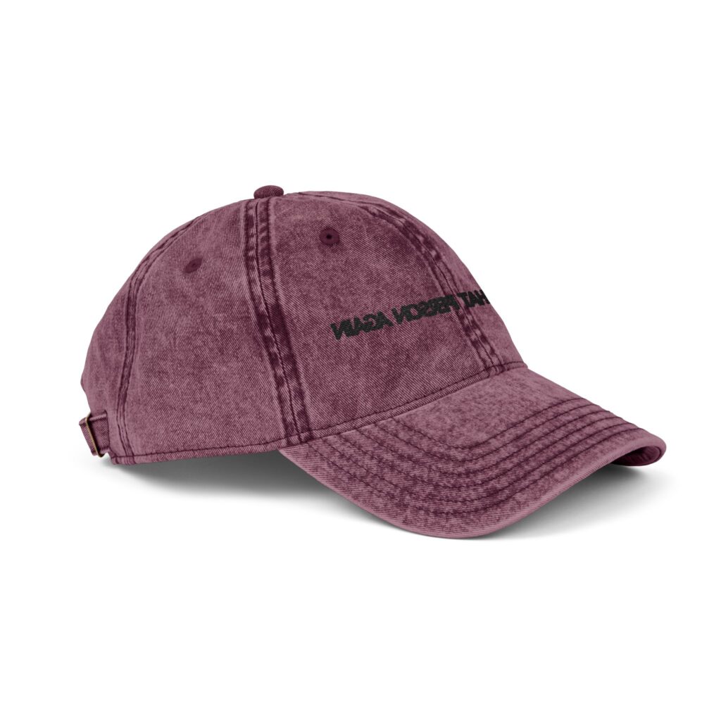 Self Reminder #1 [Black Embroidery] Vintage Cap